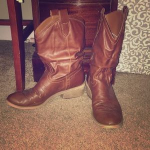 Women’s American Rag “cowboy”BOOTS